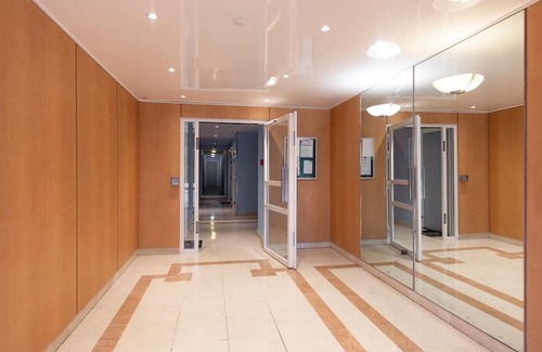Noisy-le-Grand Apartment | Family-Friendly T2 Near Disney with Great Guest Rating