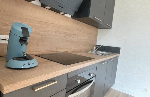 Bielle Apartment | Inviting T2 with Mountain Views & Indoor Pool for Families
