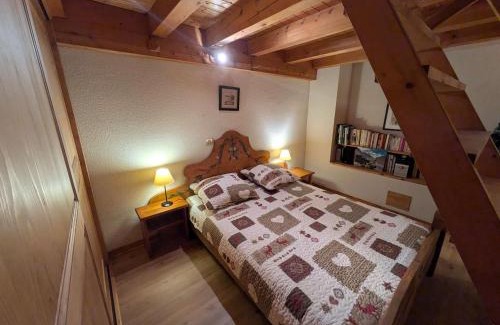 Areches Apartment | Cozy Appartement Arêches-Beaufort with Pool & Family Fun