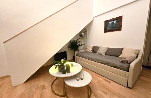 Neubau Apartment | charmante Hofwohnung im Herzen von Wien