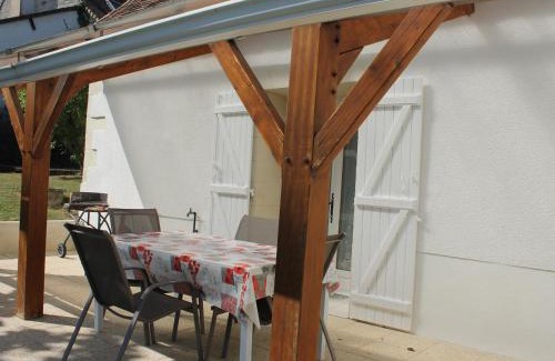La Roche-Posay House | Cozy Retreat Near La Roche Posay with Family & Pet-Friendly Perks