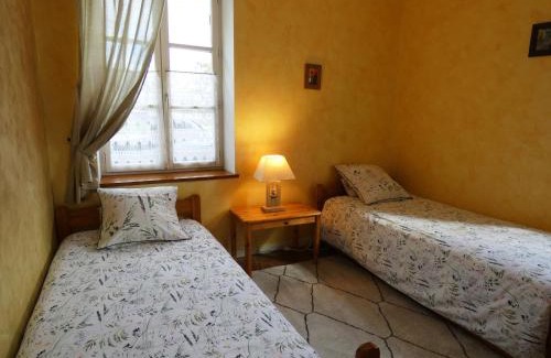 Le Boullay-Thierry House | Idyllic Retreat with Heated Pool Near Dreux and Chartres