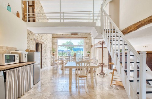 Montrem House | Charmante Maison avec piscine