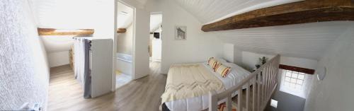 Villabe Apartment | Cozy Stay at Maison Cosy in Villabé - Family Friendly!