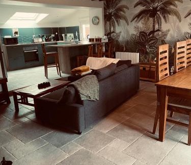 Anneville-sur-Mer House | Seaside Retreat: Pet-Friendly Haven Near the Beach