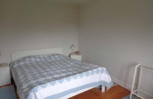 Sepeaux House | Family-Friendly Charmante Maison with Pet Amenities