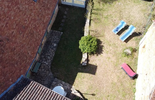 Granges-dAns Cottage | Guest Rated 10/10: Ocean View Maison Périgourdine Awaits