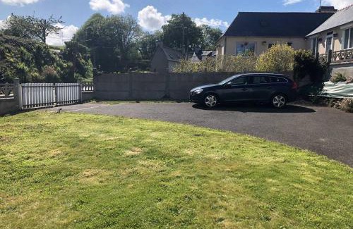 Lezardrieux House | Beautiful Breton Home with Garden, WIFI & Ocean Views