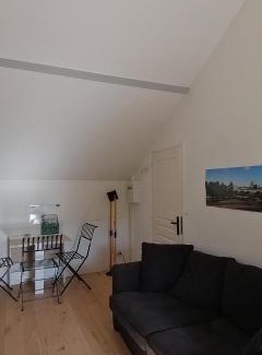 Orleans Apartment | Cozy Maisonnette with Pool - Rated 8.7 by Guests