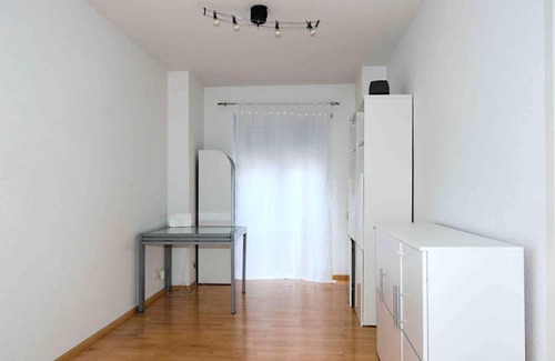 Sud Apartment | Modern 3.5-ZKB Apartment: Family and Wheelchair Friendly