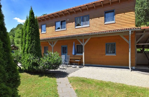 Bad Wildungen Apartment | Cozy Apartment with Private Terrace & Pet-Friendly Amenities