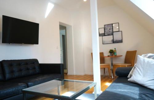 Stadtmitte Apartment | Cozy Apartment in Prime Location for Family Getaways