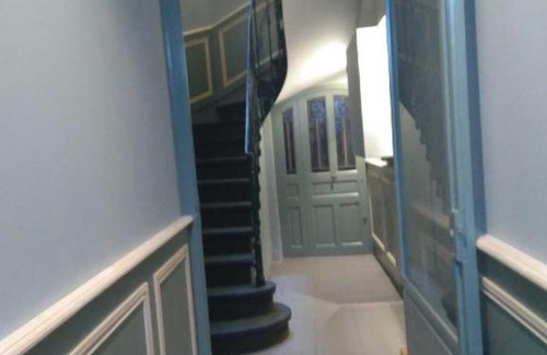 Les Arceaux Apartment | Cozy Apartments in the Heart of the City - Rated 9/10