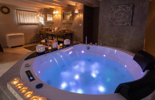 Vendieres Hotel | Relaxing Retreat at Charme Au Fil De L'Eau with Ocean Views
