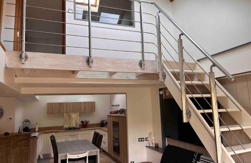 Vernou-la-Celle-sur-Seine Apartment | Peaceful Retreat 45 Min from Paris - Pet & Child Friendly