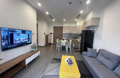 Gia Lam Apartment | Guest Rated 10/10: Charme Home - Cozy 1-Bedroom Retreat