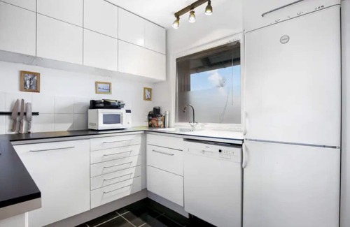 Vipperod Apartment | Charming 63m2 Apartment with Shared Pool for Families