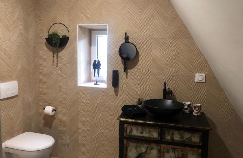 Huelgoat Bed & Breakfast | Discover Charmes de la Forêt: Pet-Friendly Retreat