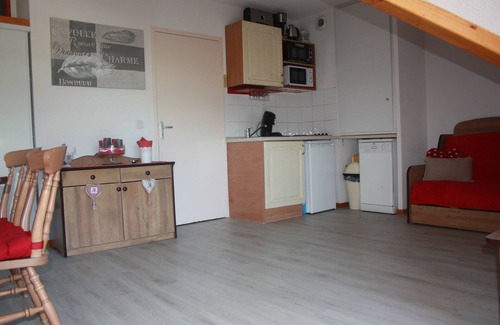 Saint-Francois-Longchamp Apartment | Top-Floor 2-Room Apartment with Stunning Slopes View