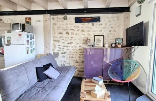 Saint Laurent de la Pree House | Charming stone house