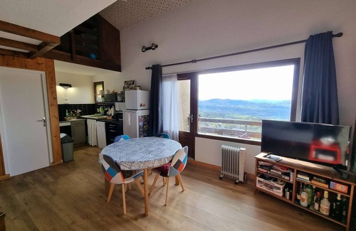 Saint-Michel-de-Chaillol Apartment | Cozy Saint-Michel-de-Chaillol Apartment for 6 Guests