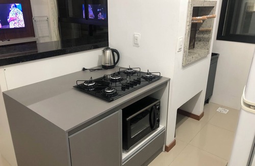 Governador Celso Ramos Apartment | Charming 2-bedroom apartment with AC, WiFi in welcoming Governador Celso Ramos