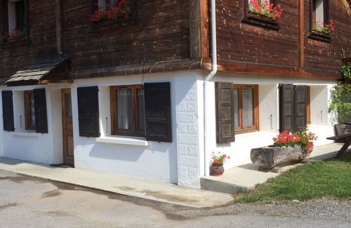 Saint-Gervais-les-Bains Apartment | Cozy T3 Retreat in a Picturesque Hamlet