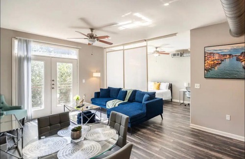 Legacy Park Apartment | Spacious Apartment Steps from The Shops at Legacy