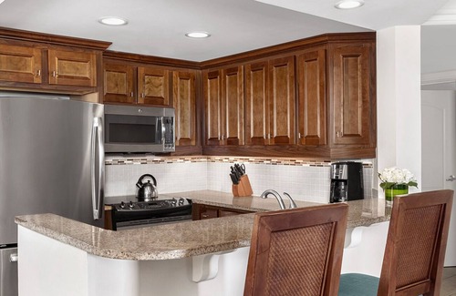 Palm Beach Condo | Top-Rated 1 BD Villa by the Ocean at Marriott's Aruba Surf Club
