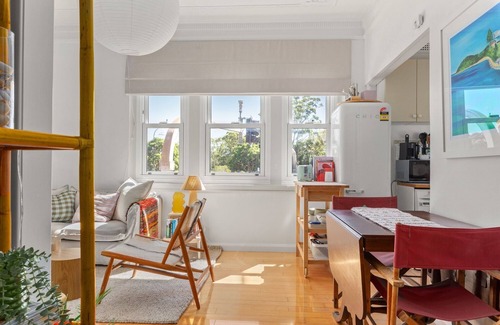Neutral Bay Apartment | Charming 1-Bed Apartment in Neutral Bay