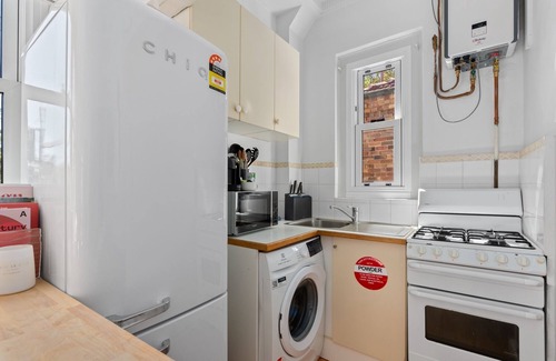 Neutral Bay Apartment | Charming 1-Bed Apartment in Neutral Bay
