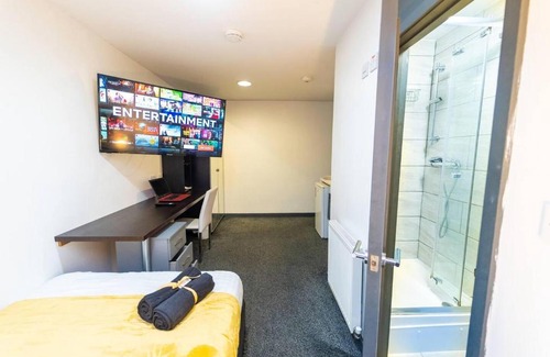 Selly Oak Apartment | Cozy 1-Bed Studio in Birmingham - Guest Rated 7.5/10