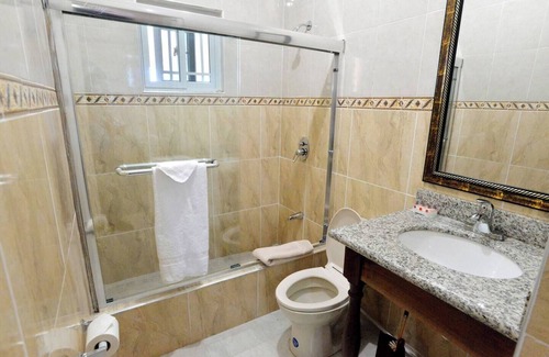 IronShore Estates Hotel | Charming 1-bedroom in iconic Montego Bay with WiFi, AC