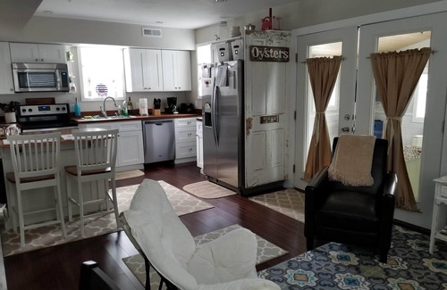 St. Michaels Cottage | Charming 1-bedroom cottage in downtown Saint Michaels