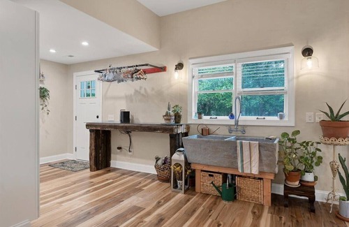 Southern Pines House | Charming 1-bedroom room with private bath in Southern Pines with WiFi and AC