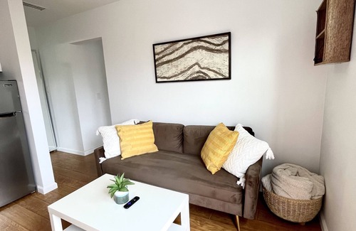 Mount Helix Apartment | Cozy 1 Bedroom Getaway with Family-Friendly Amenities