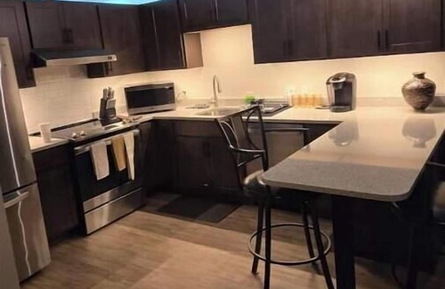 Central Business District Apartment | Charming 1-bedroom apartment with WiFi and AC in Kalamazoo