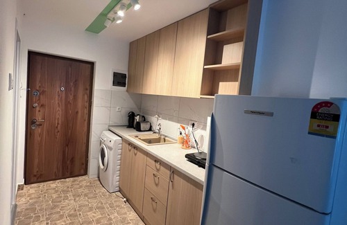Novi Beograd Apartment | Charming 1-bedroom apartment in lovely Belgrade with WiFi, AC
