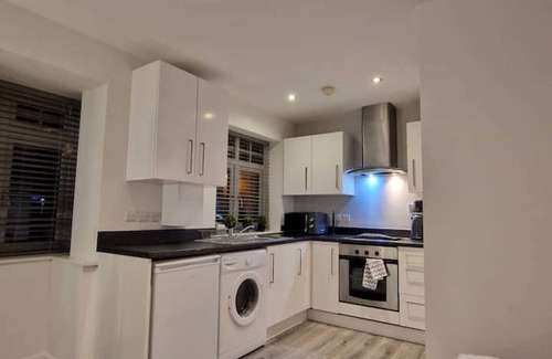 Hull Apartment | Charming 1-bedroom apartment in lovely Anlaby with WiFi
