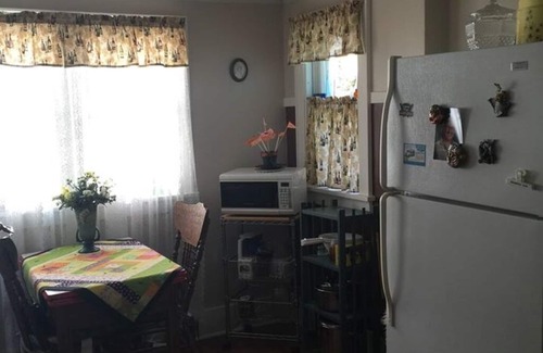 Allegan Apartment | Charming 1-bedroom apartment with WiFi, AC in peaceful Allegan