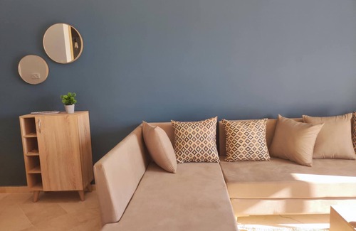 Mahdia Apartment | Charming 1-bedroom apartment in welcoming Hiboun with WiFi, AC