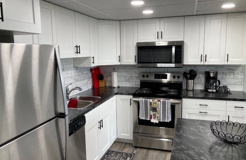 Red Deer Condo | Charming 1-bedroom condo in delightful Red Deer with WiFi, fitness room