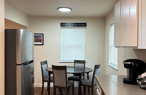 Corvallis House | Charming 1-bedroom house with AC, WiFi in delightful Corvallis