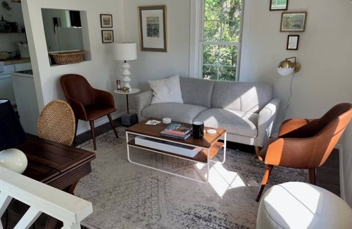 Avondale Cottage | Charming 1-bedroom cottage with AC, WiFi in quaint Avondale area of Jax.