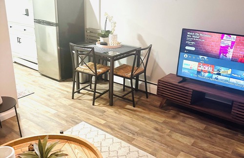 North Side Apartment | Charming 1-bedroom apartment in Mount Vernon with WiFi, AC