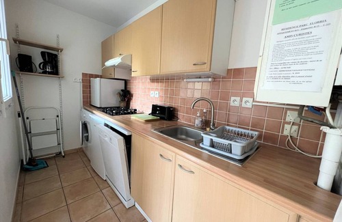 Cambo-les-Bains Apartment | Cozy Apartment in Cambo-les-Bains with Spa & Kitchen