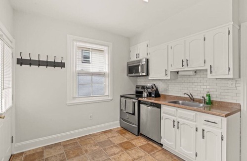 Bala-Cynwyd Apartment | Relaxing 1 BR Retreat at Sage Suites with Breakfast Included