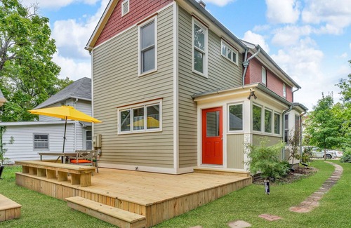 East Lawrence House | Charming 1867 3-bedroom brick home a short walk from historic downtown Lawrence