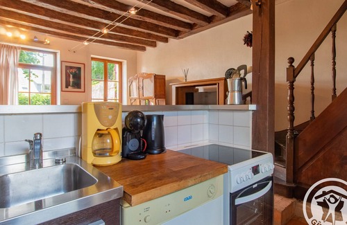 Savennieres Cottage | Cozy Gite Savennières with Spa and Breakfast for Two