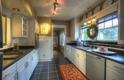 South Colby House | Inviting 1920's English Cottage with Scenic Water Views